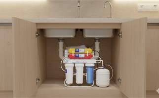 مشروع أجهزة تنقية وتحلية المياه للأسر 